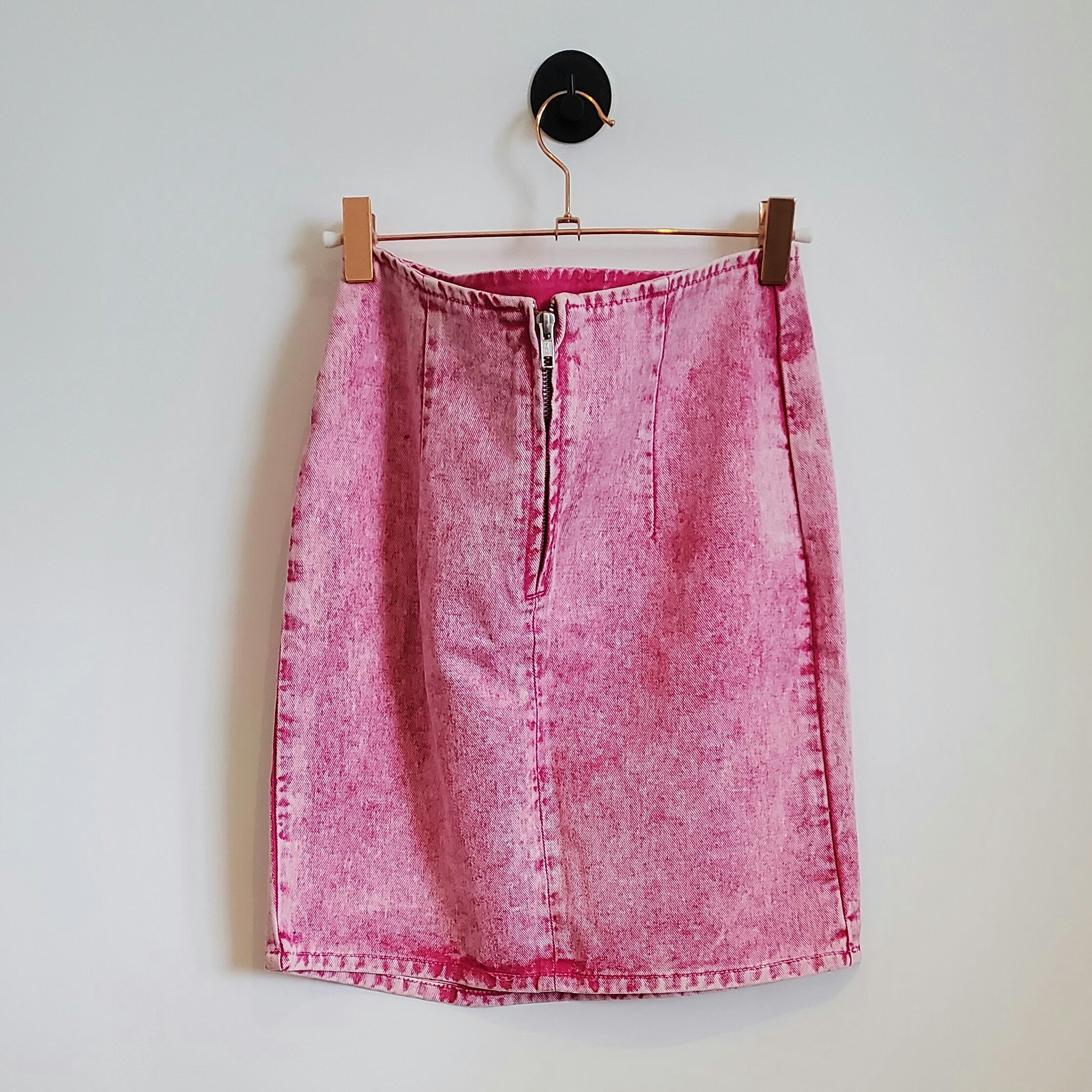 Pink acid outlet wash denim skirt