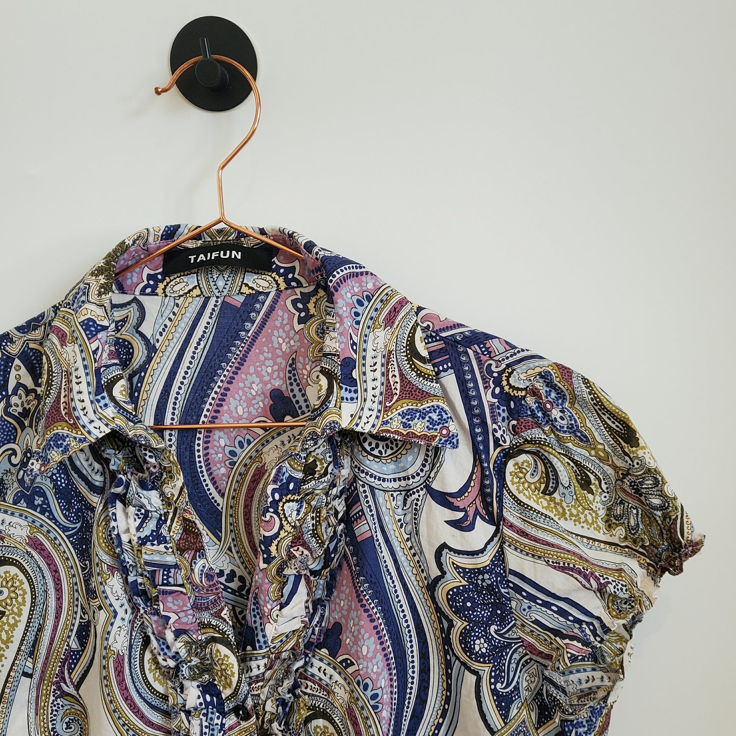 Vintage 90s Paisley Ruffle Blouse | Size 10