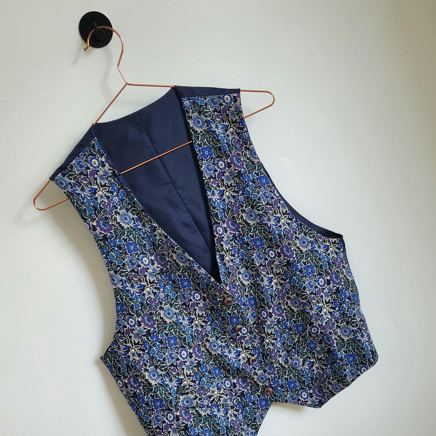 Vintage 90s Floral Jewel Button Waistcoat | Size 10