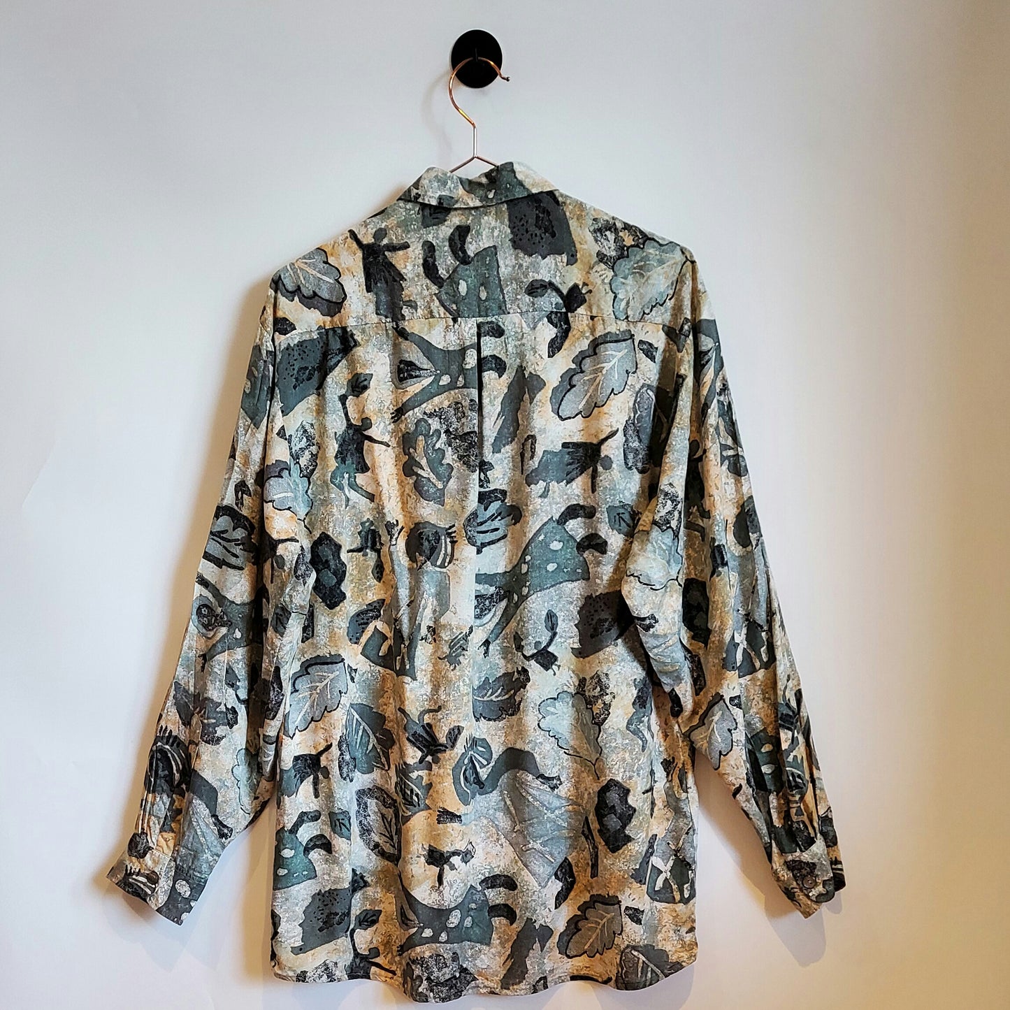 Vintage 90s Funky Leaf Pattern Festival Shirt | Size M