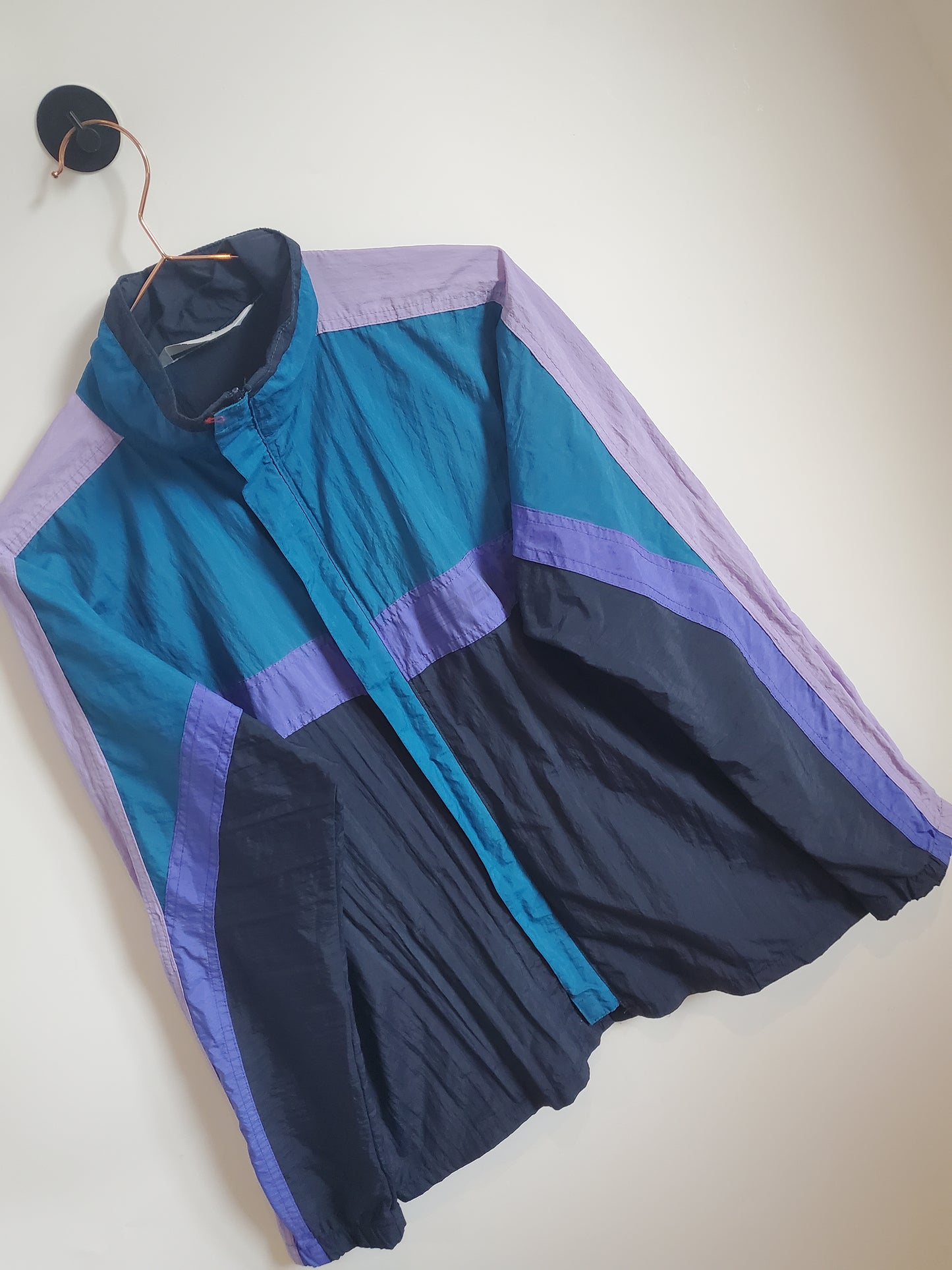 Vintage 90s Lightweight Windbreaker Jacket | Size M