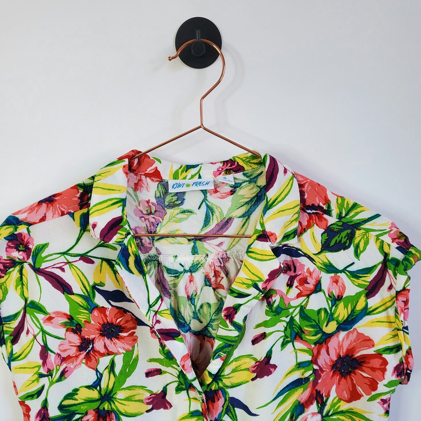 Vintage 90s Floral Cap Sleeve Blouse | Size 8