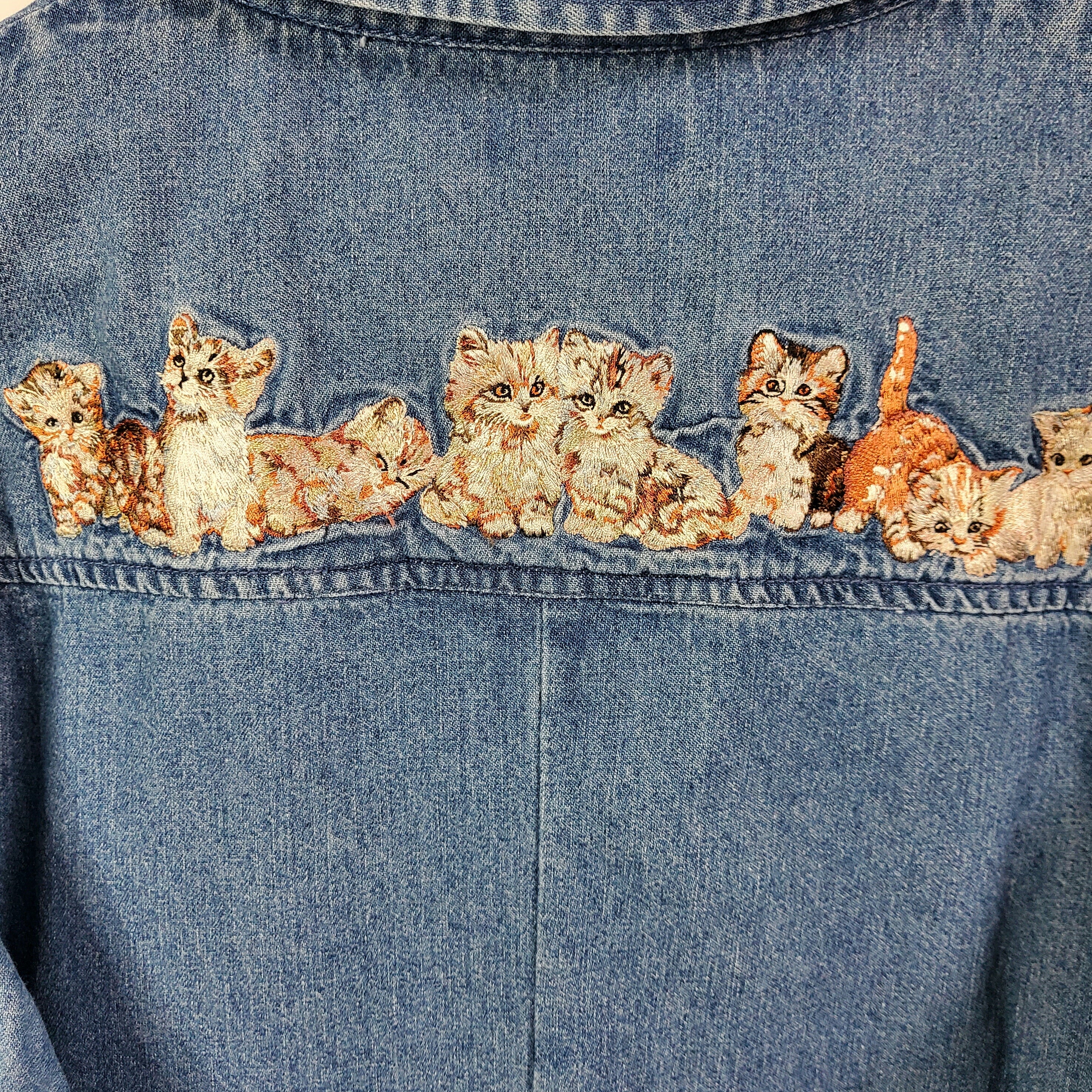 90s Vintage Cat Embroidered Denim Shirt | Size 12-14