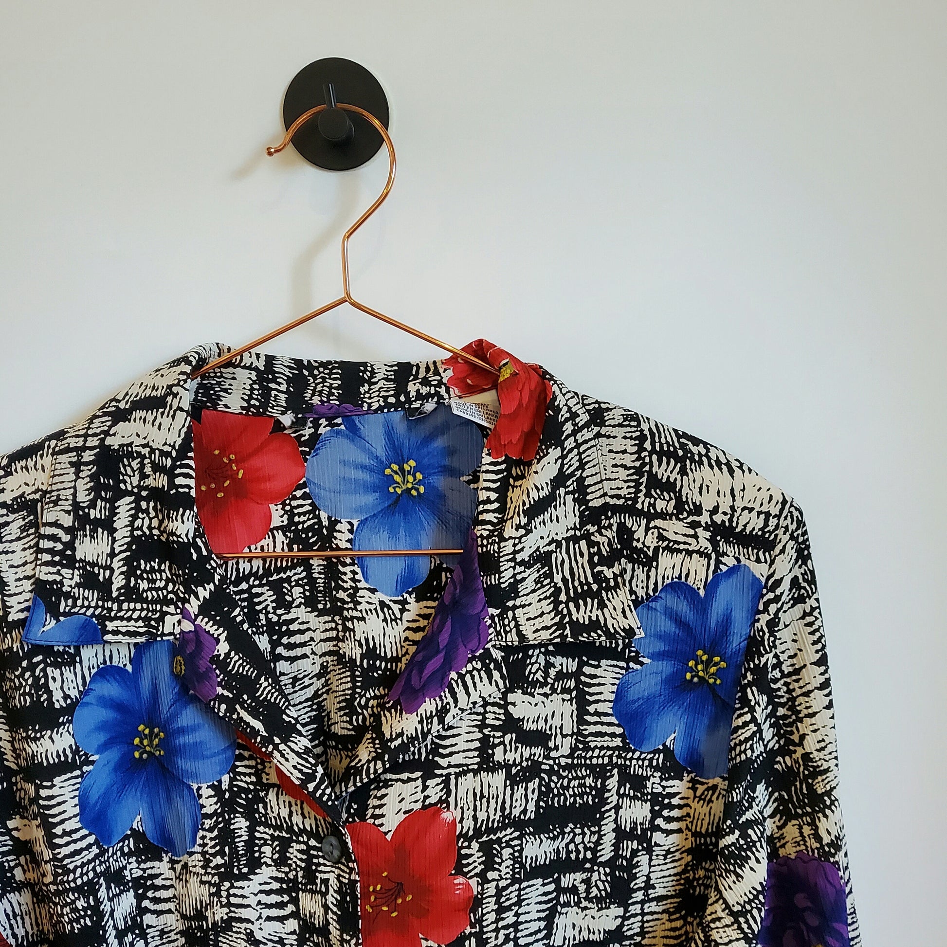 Vintage 80s Floral Blouse Black and White Size 10-12